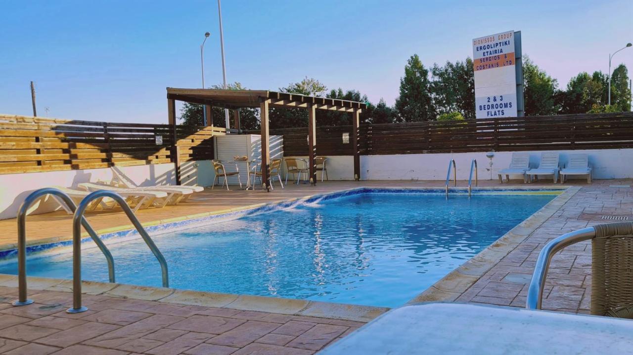 Stay Sunshine Apartment Paralimni Exterior photo