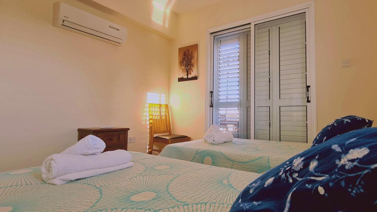 Stay Sunshine Apartment Paralimni Exterior photo